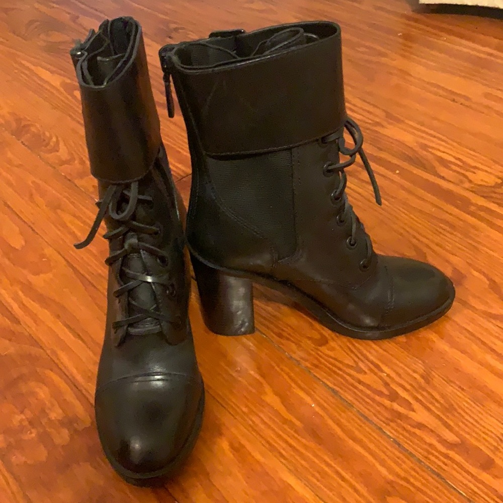 Tory Burch boots